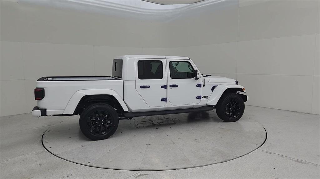 used 2023 Jeep Gladiator car, priced at $41,470