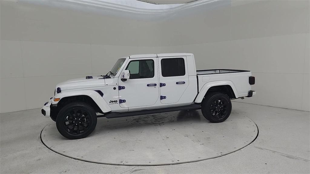 used 2023 Jeep Gladiator car, priced at $41,470