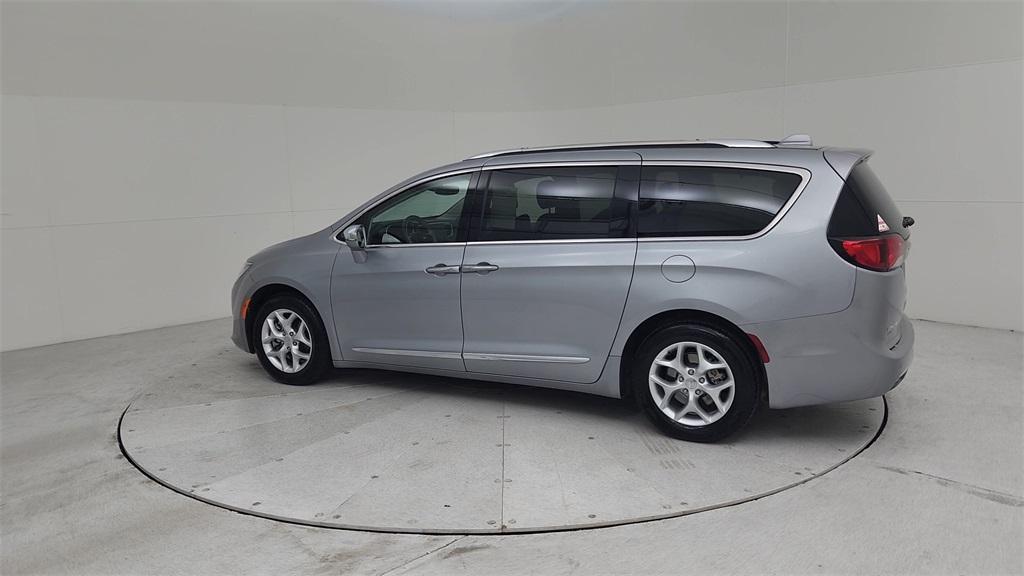 used 2020 Chrysler Pacifica car, priced at $27,997