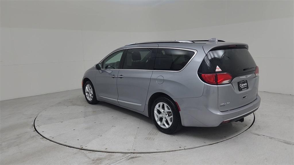 used 2020 Chrysler Pacifica car, priced at $27,997