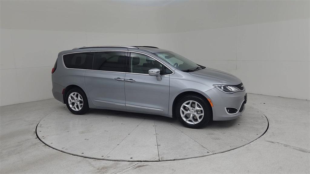 used 2020 Chrysler Pacifica car, priced at $27,997