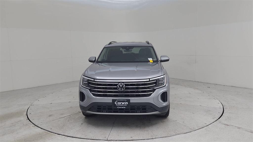 used 2024 Volkswagen Atlas car, priced at $32,400