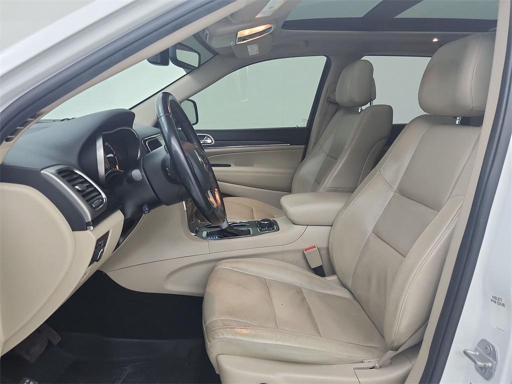 used 2019 Jeep Grand Cherokee car, priced at $19,703