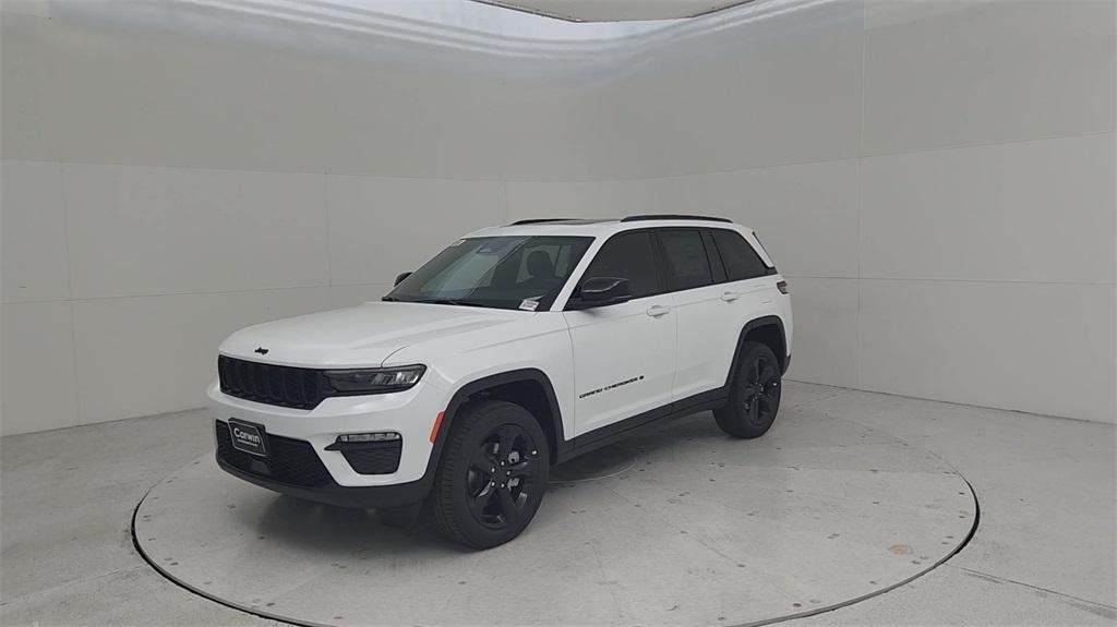 new 2024 Jeep Grand Cherokee car, priced at $46,358