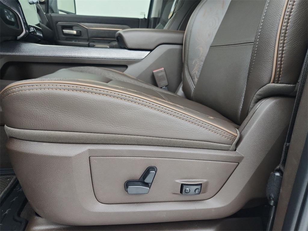 new 2025 Ram 2500 car, priced at $92,701
