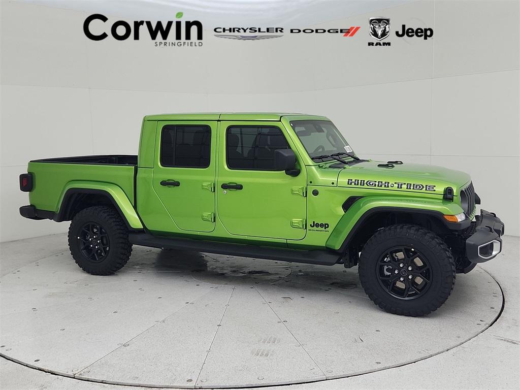 new 2025 Jeep Gladiator car, priced at $46,145