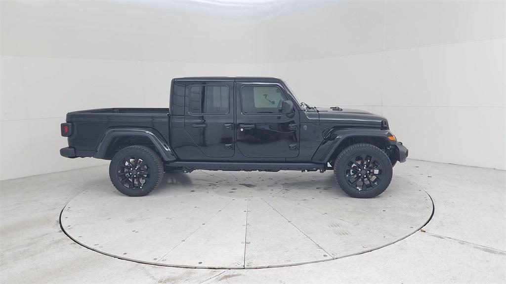 new 2025 Jeep Gladiator car, priced at $41,643