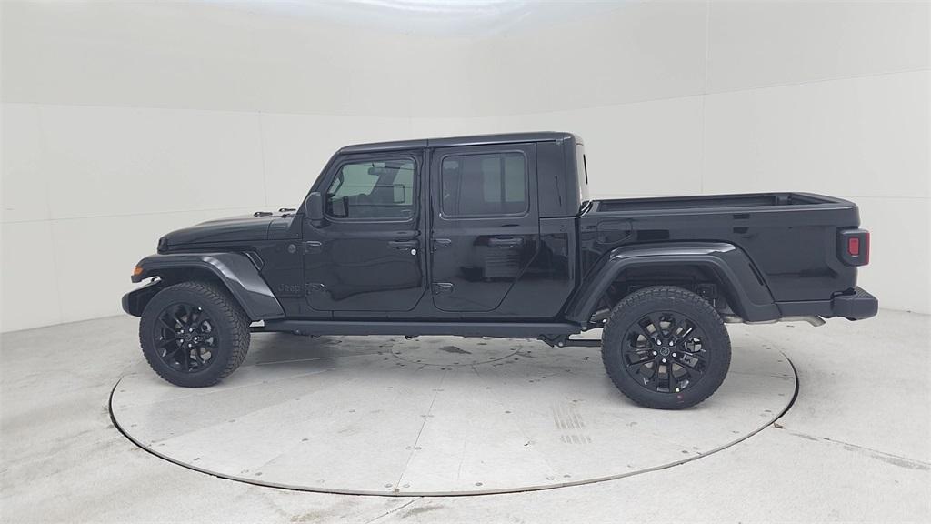 new 2025 Jeep Gladiator car, priced at $41,643