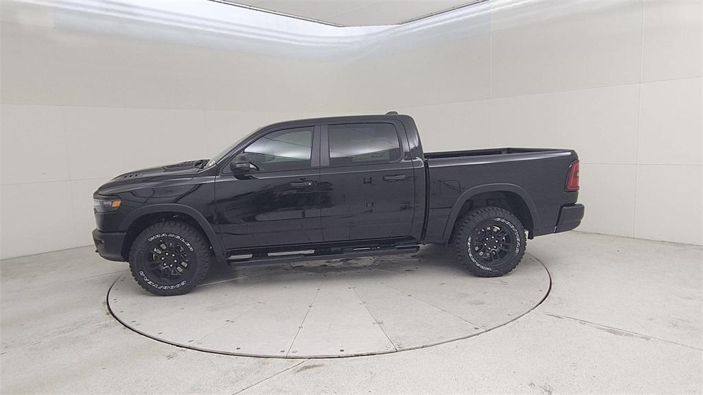 new 2025 Ram 1500 car, priced at $57,923