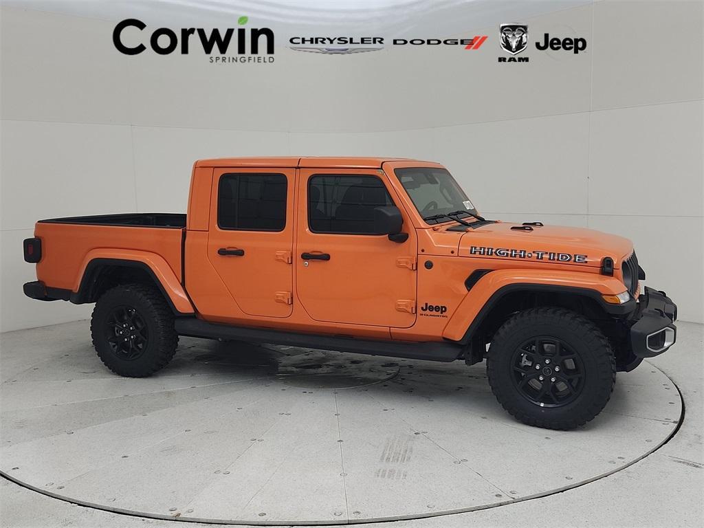 new 2025 Jeep Gladiator car, priced at $46,415