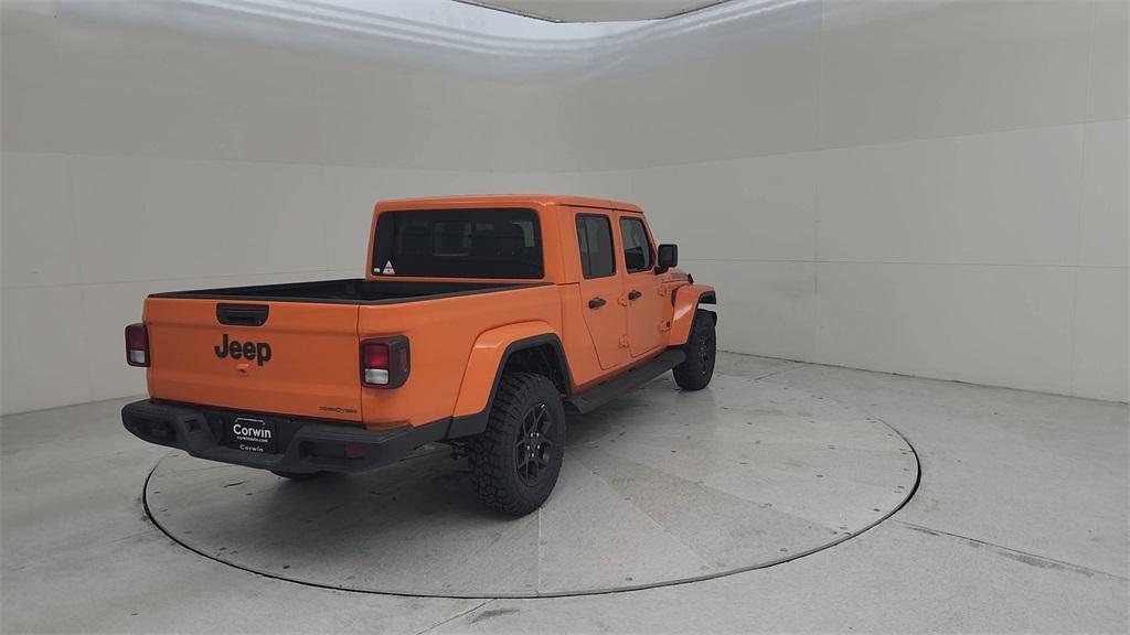 new 2025 Jeep Gladiator car, priced at $45,665