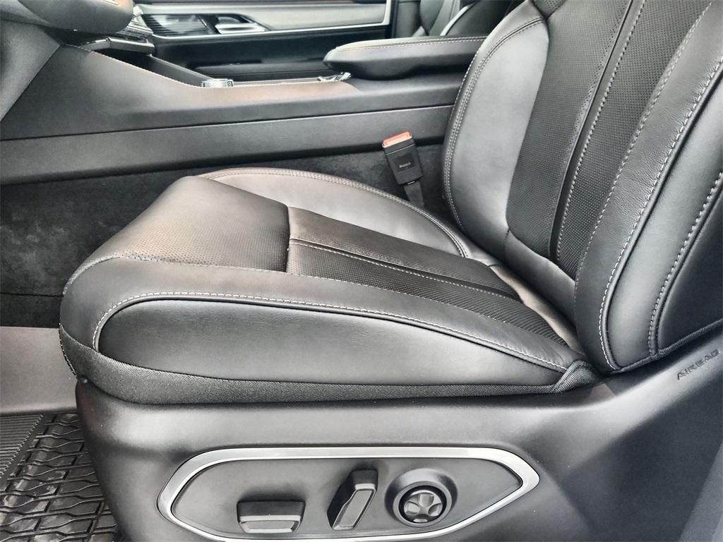 new 2025 Jeep Wagoneer car, priced at $72,116