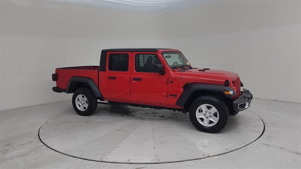 used 2023 Jeep Gladiator car, priced at $28,883