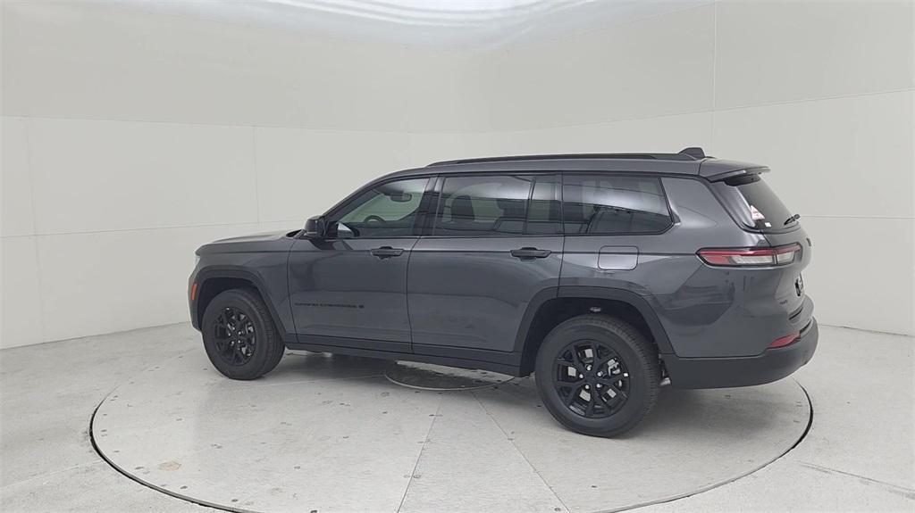 new 2024 Jeep Grand Cherokee L car, priced at $44,415