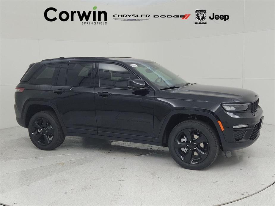 new 2024 Jeep Grand Cherokee car, priced at $44,631