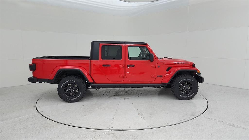 new 2024 Jeep Gladiator car, priced at $44,966