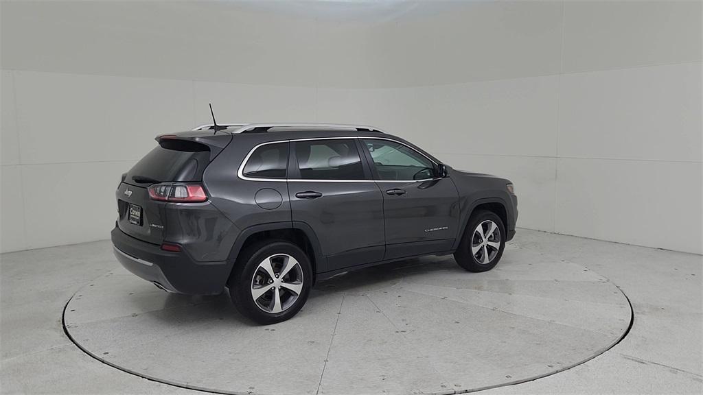 used 2021 Jeep Cherokee car, priced at $24,396