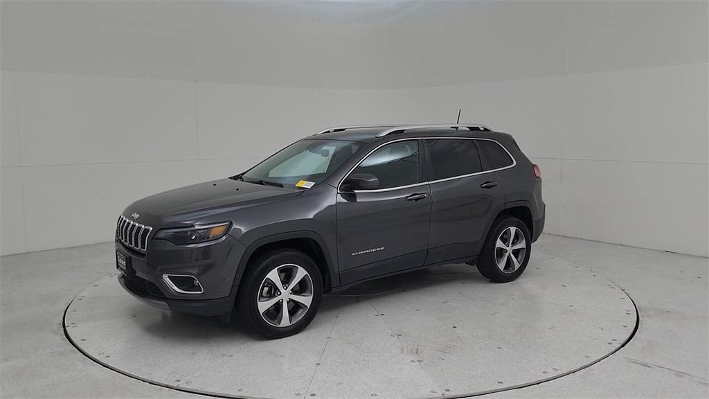 used 2021 Jeep Cherokee car, priced at $24,396