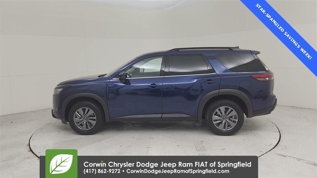 used 2025 Nissan Pathfinder car, priced at $34,500