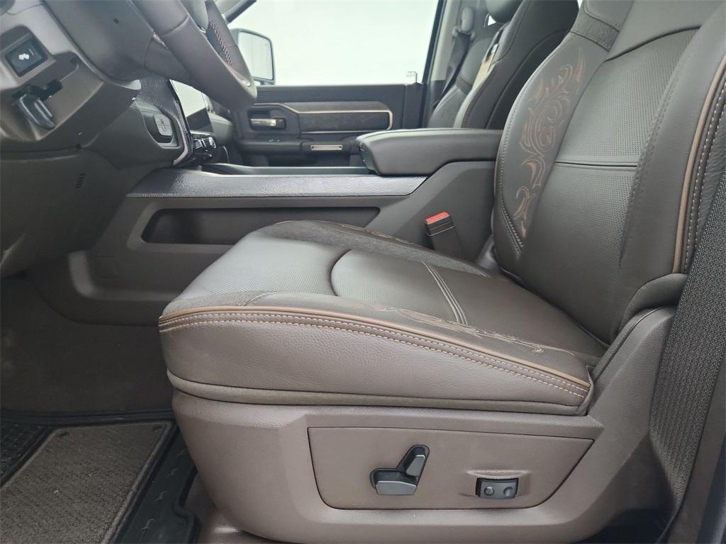 new 2025 Ram 3500 car, priced at $96,060