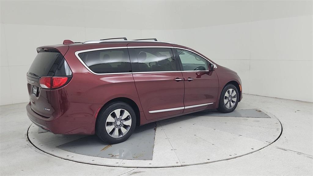 used 2018 Chrysler Pacifica Hybrid car, priced at $15,899