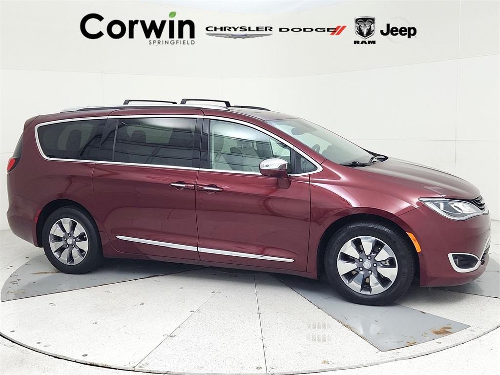 used 2018 Chrysler Pacifica Hybrid car, priced at $15,899