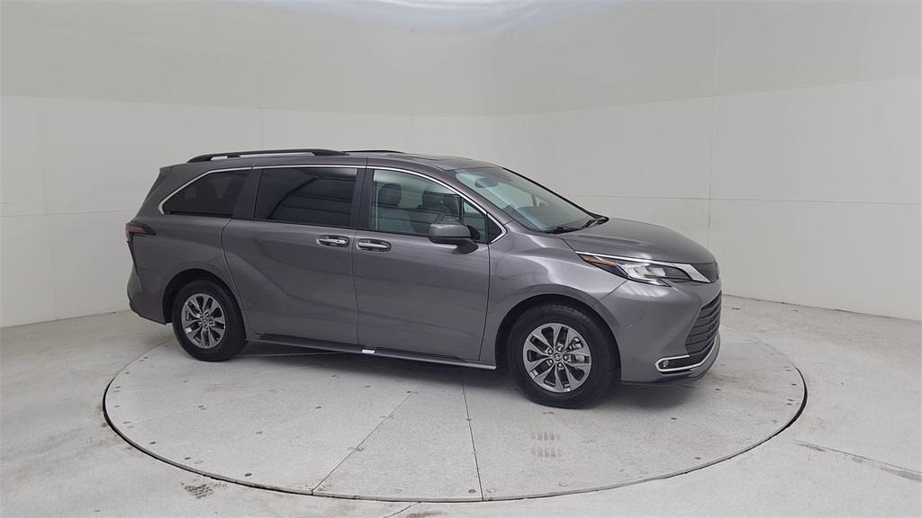 used 2023 Toyota Sienna car, priced at $38,980