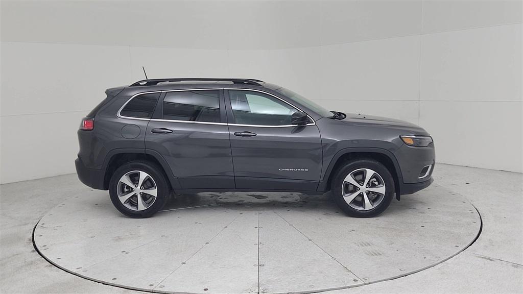 used 2022 Jeep Cherokee car, priced at $24,989