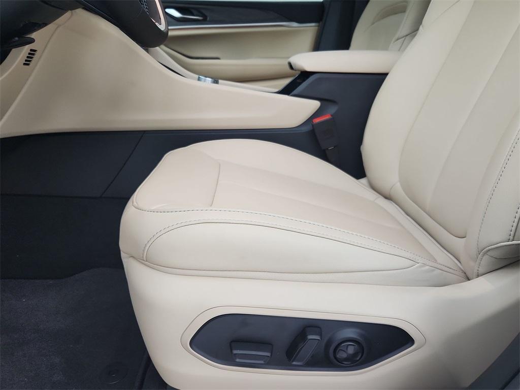 new 2025 Jeep Grand Cherokee car, priced at $44,050