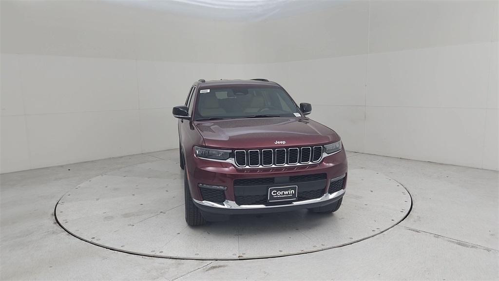 new 2025 Jeep Grand Cherokee L car, priced at $45,074