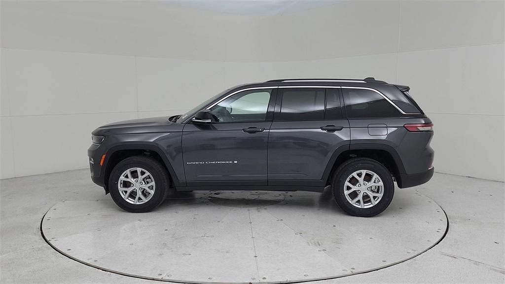 new 2024 Jeep Grand Cherokee car, priced at $44,834