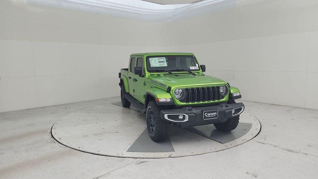 new 2025 Jeep Gladiator car, priced at $46,198