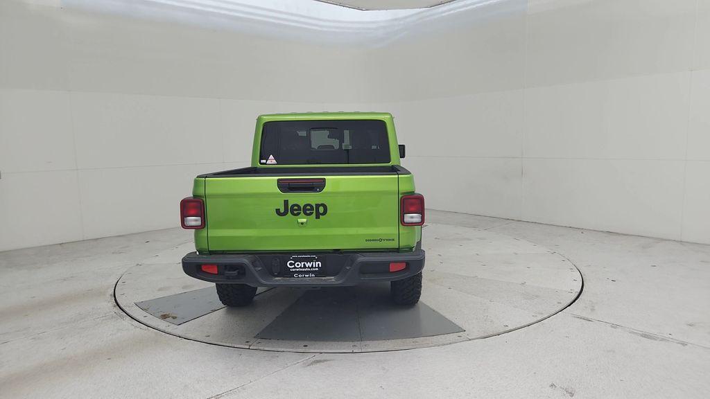 new 2025 Jeep Gladiator car, priced at $46,198