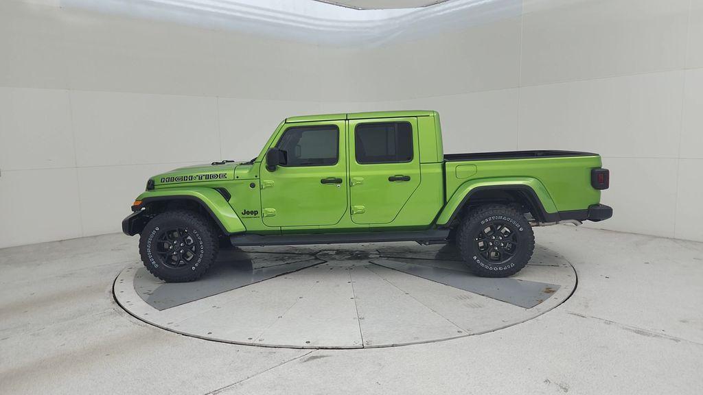 new 2025 Jeep Gladiator car, priced at $46,198