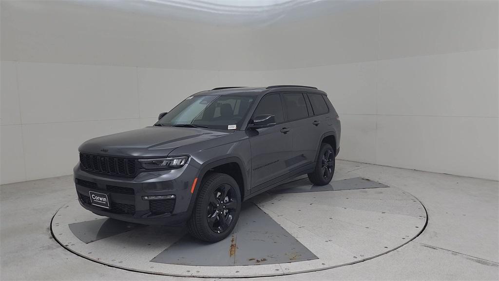 new 2025 Jeep Grand Cherokee L car, priced at $52,538