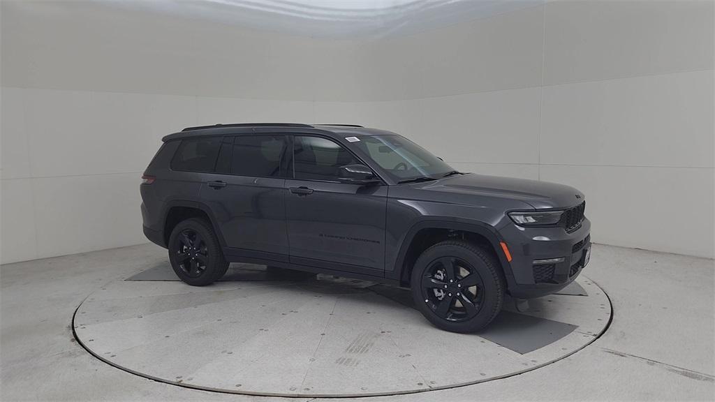 new 2025 Jeep Grand Cherokee L car, priced at $52,538