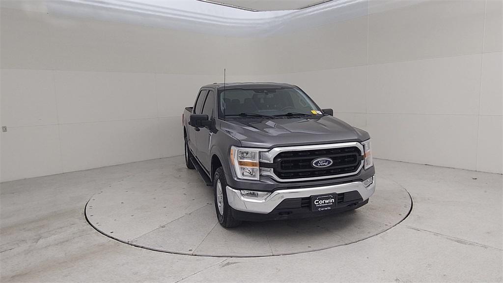 used 2022 Ford F-150 car, priced at $32,000