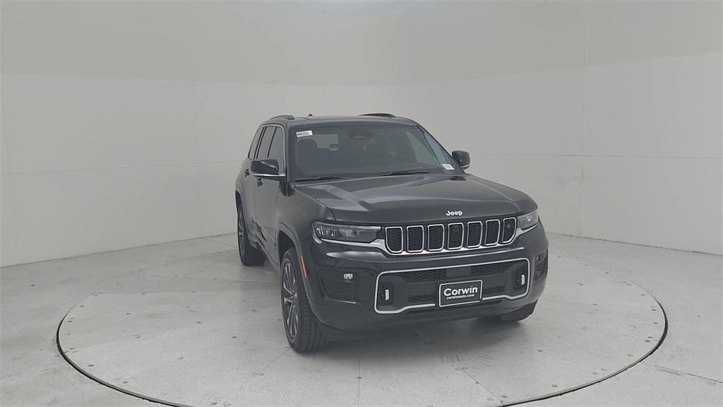 new 2025 Jeep Grand Cherokee car, priced at $65,230