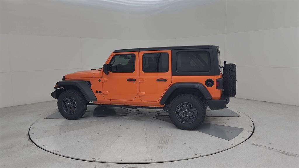 new 2025 Jeep Wrangler car, priced at $46,934