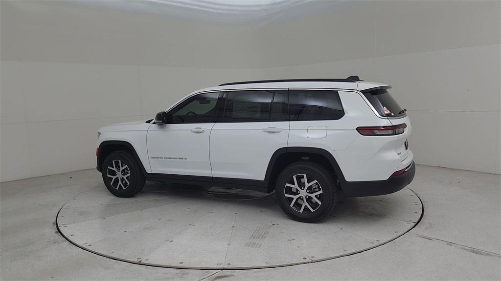 new 2025 Jeep Grand Cherokee L car, priced at $44,338