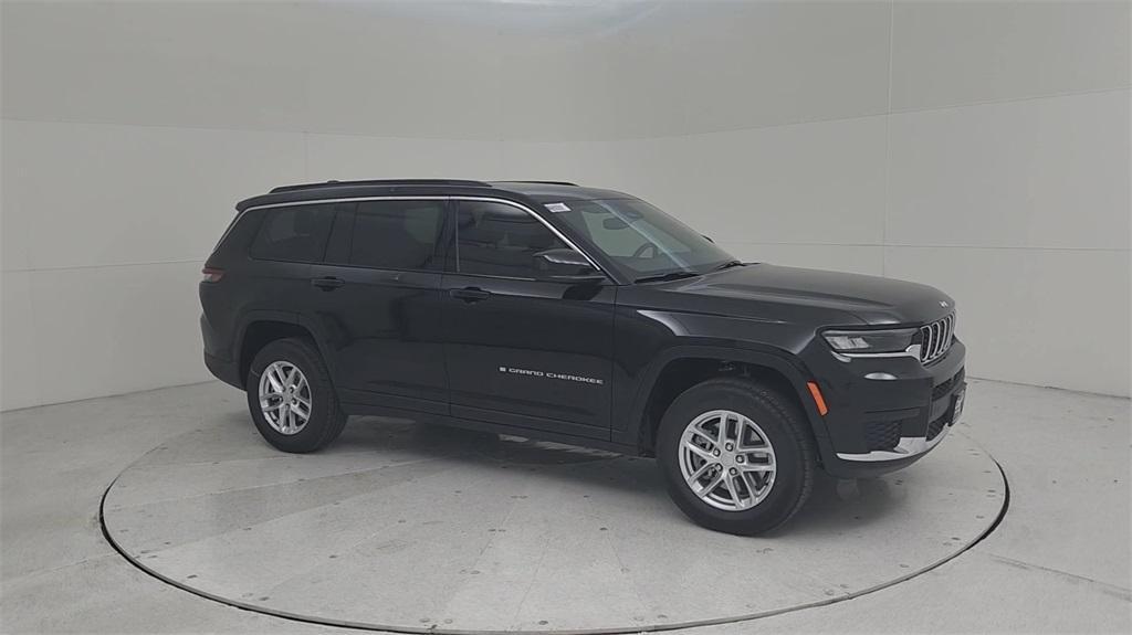 new 2024 Jeep Grand Cherokee L car, priced at $40,887