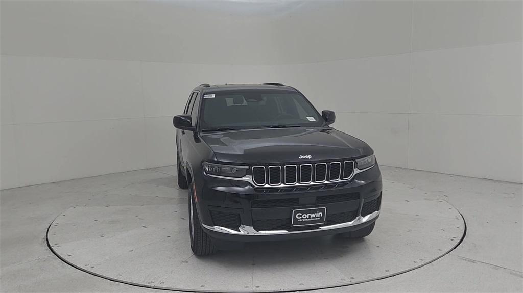 new 2024 Jeep Grand Cherokee L car, priced at $40,887