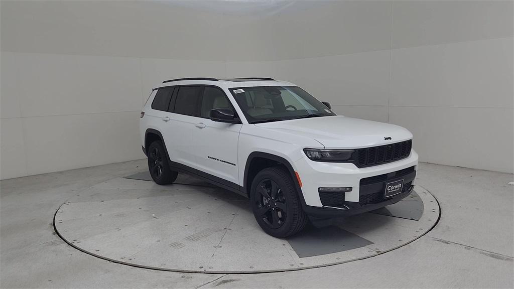 new 2025 Jeep Grand Cherokee L car, priced at $52,002