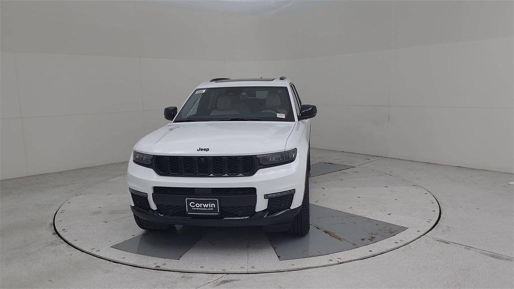 new 2025 Jeep Grand Cherokee L car, priced at $52,002