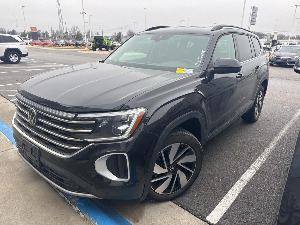 used 2024 Volkswagen Atlas car, priced at $31,548