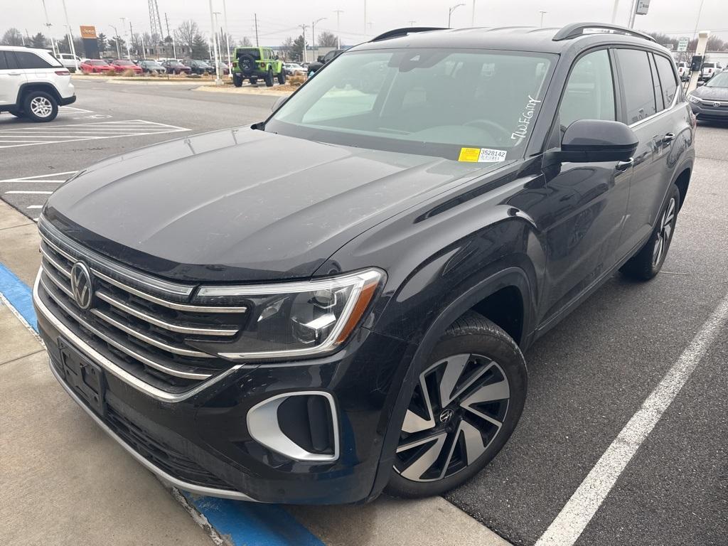 used 2024 Volkswagen Atlas car, priced at $31,548