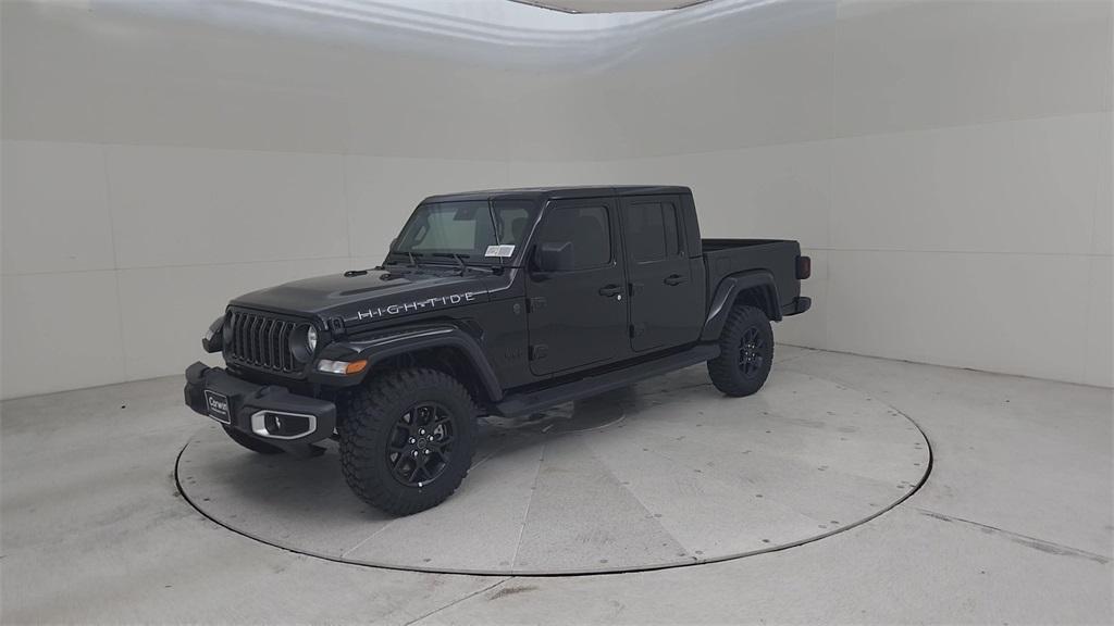 new 2025 Jeep Gladiator car, priced at $45,395