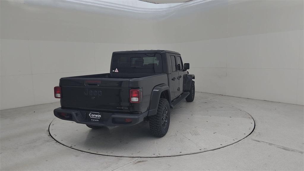 new 2025 Jeep Gladiator car, priced at $45,395