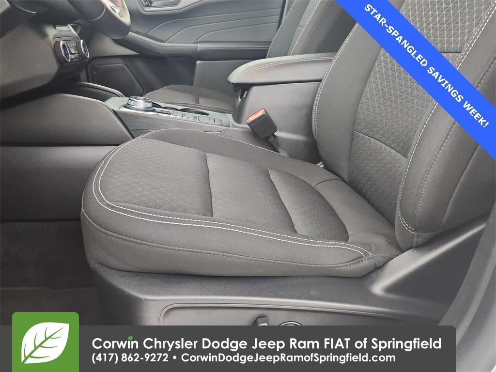 used 2024 Ford Escape car, priced at $24,985