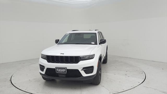 new 2024 Jeep Grand Cherokee car, priced at $41,323